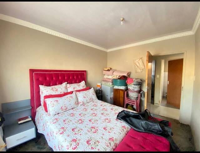 3 BEDROOM HOUSE FOR SALE IN FINETOWN